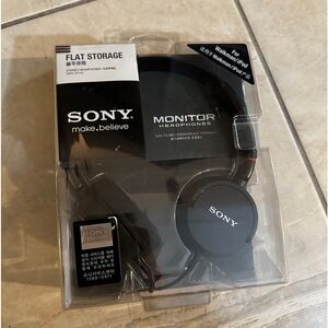 Sony stereo headphones
